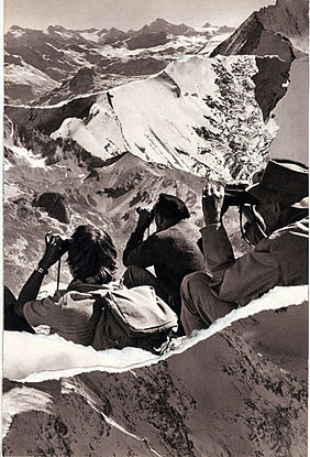 Julien Bismuth, untitled (Frustum), 2011, collage, paper, 38 x 28 cm (framed)