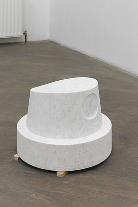 Benjamin Hirte, untitled, 2012, marble, h = 31,  Ø 40 cm. Courtesy Galerie Emanuel Layr.